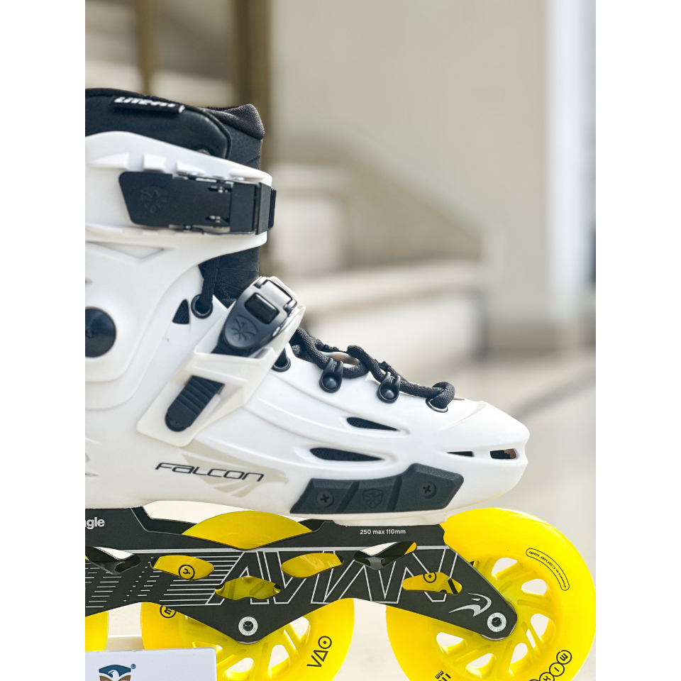 Flying Eagle F6S Blanco Pro Custom 3x110