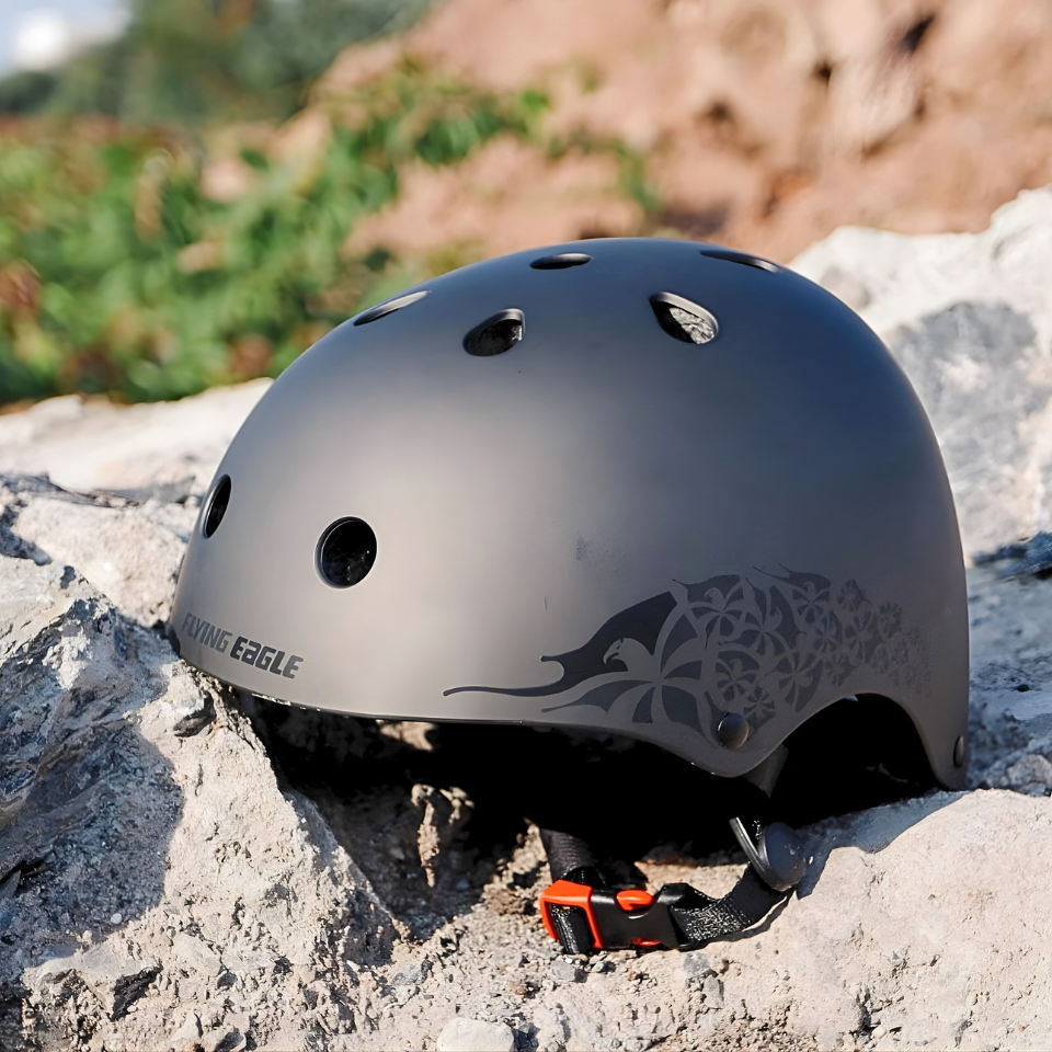 Casco redondo FLYING EAGLE METTLE - Gris Flying Eagle